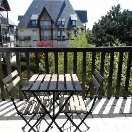 Apartman 1 Batiment D